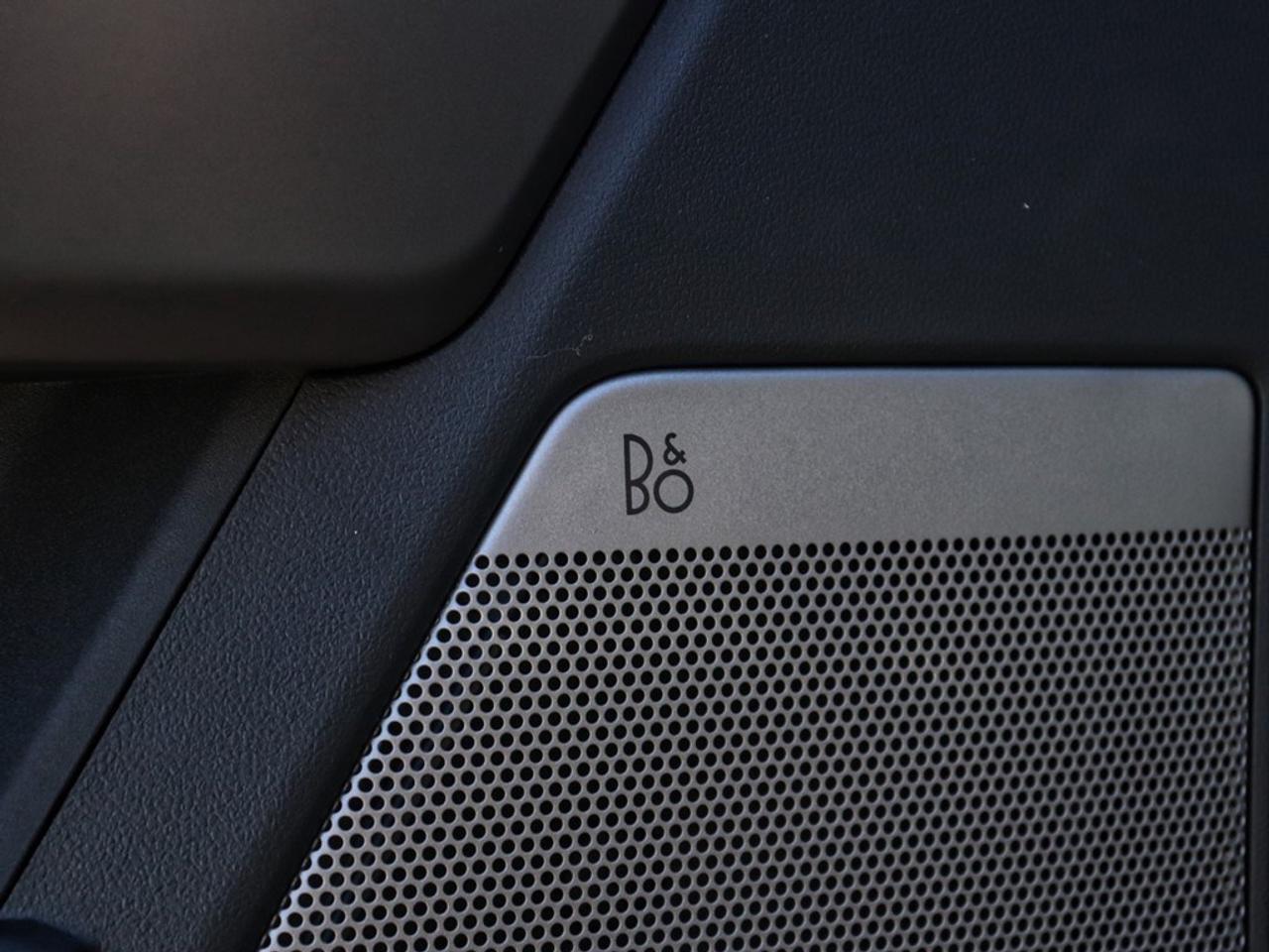 2025 Ford F-150 XLT | 4X4 | 2.7L | 303A | BLK PK PLS | ROOF | 20s Photo