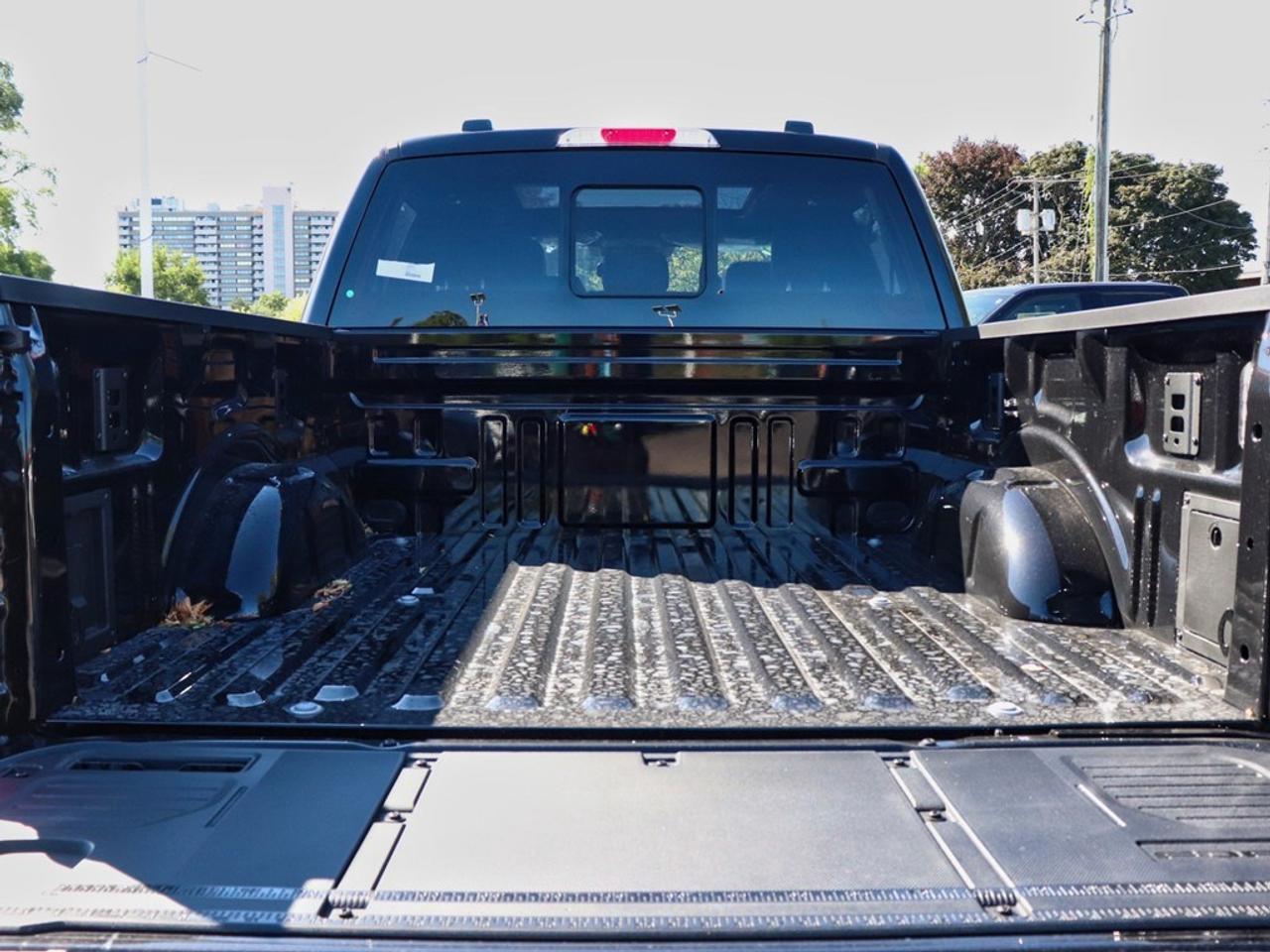 2025 Ford F-150 XLT | 4X4 | 2.7L | 303A | BLK PK PLS | ROOF | 20s Photo