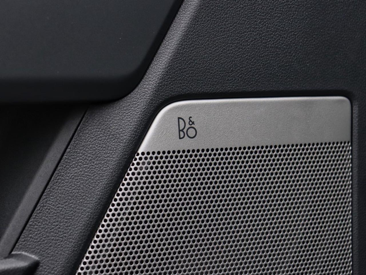 2025 Ford F-150 XLT | 4X4 | 2.7L | 303A| BLK PK PLS |ROOF | BD UTL Photo