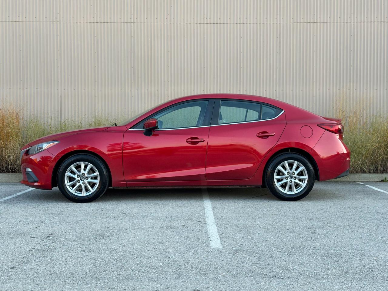 2015 Mazda MAZDA3 GS - Photo #6