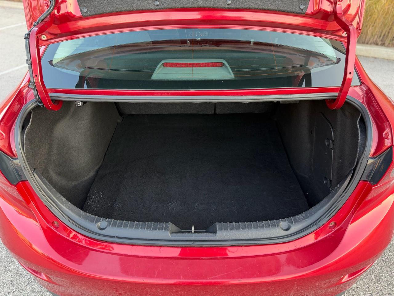 2015 Mazda MAZDA3 GS - Photo #14