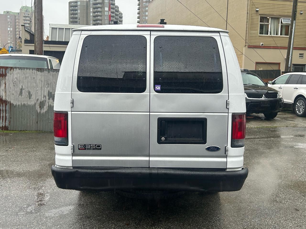 2006 Ford Econoline  - Photo #7