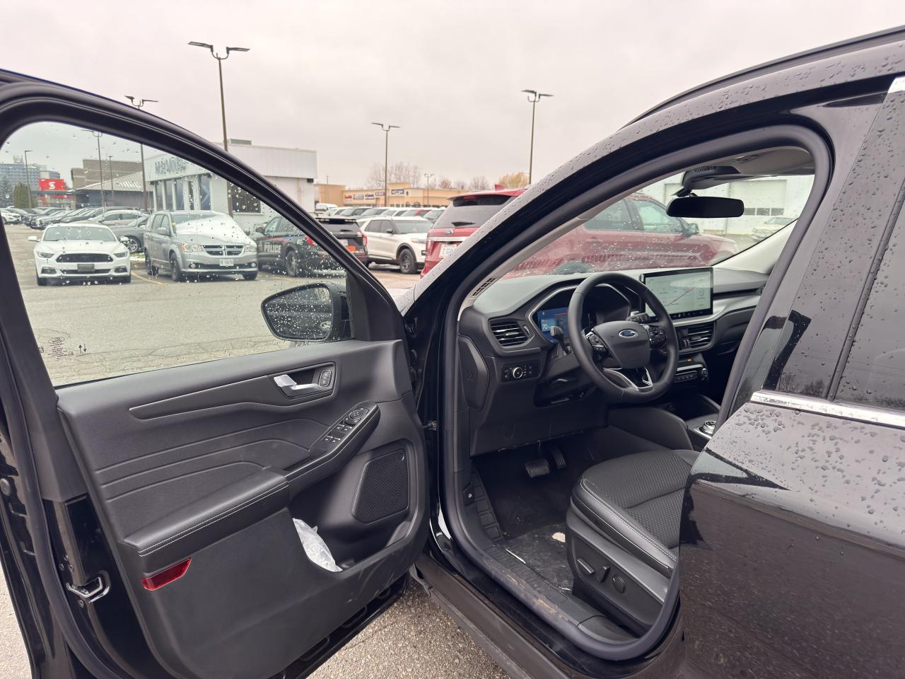 2025 Ford Escape PHEV Photo