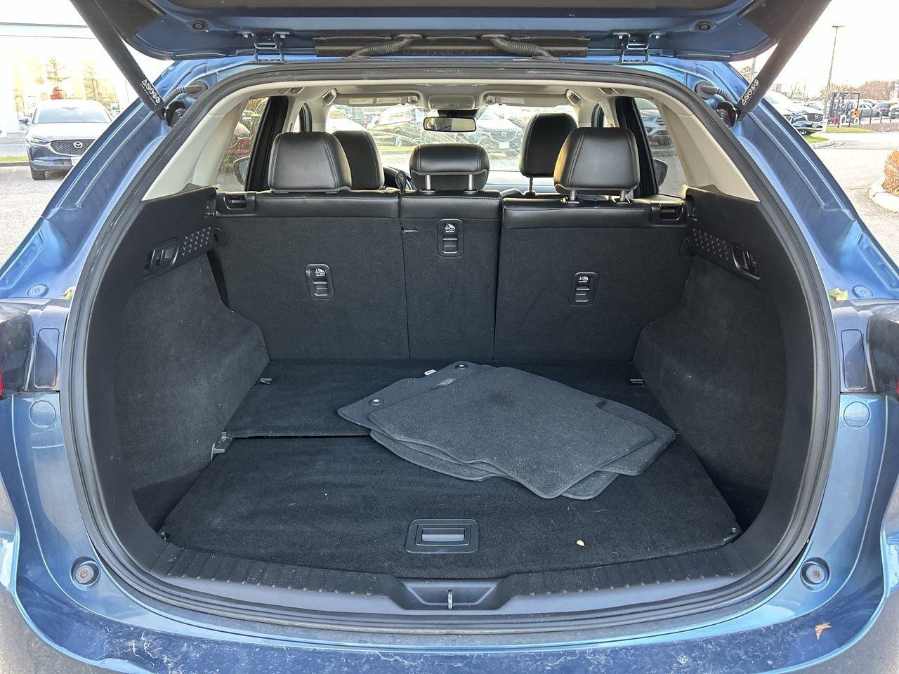 2023 Mazda CX-5 GS AWD at Photo