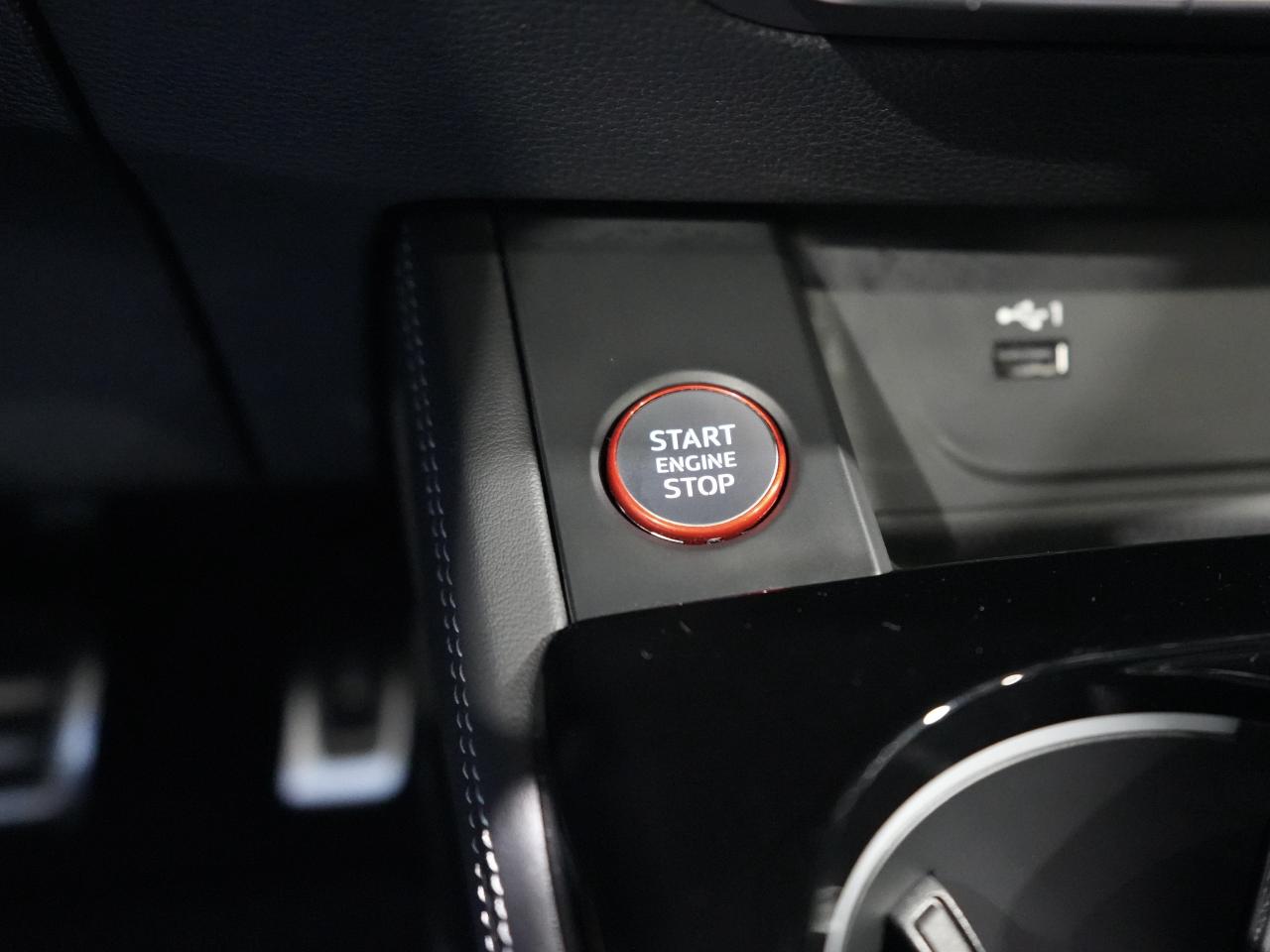 2021 Audi S5 Coupe Technik /ROOF/360CAM/NAV/DRIVE ASSIST/B&O/1OWNER Photo