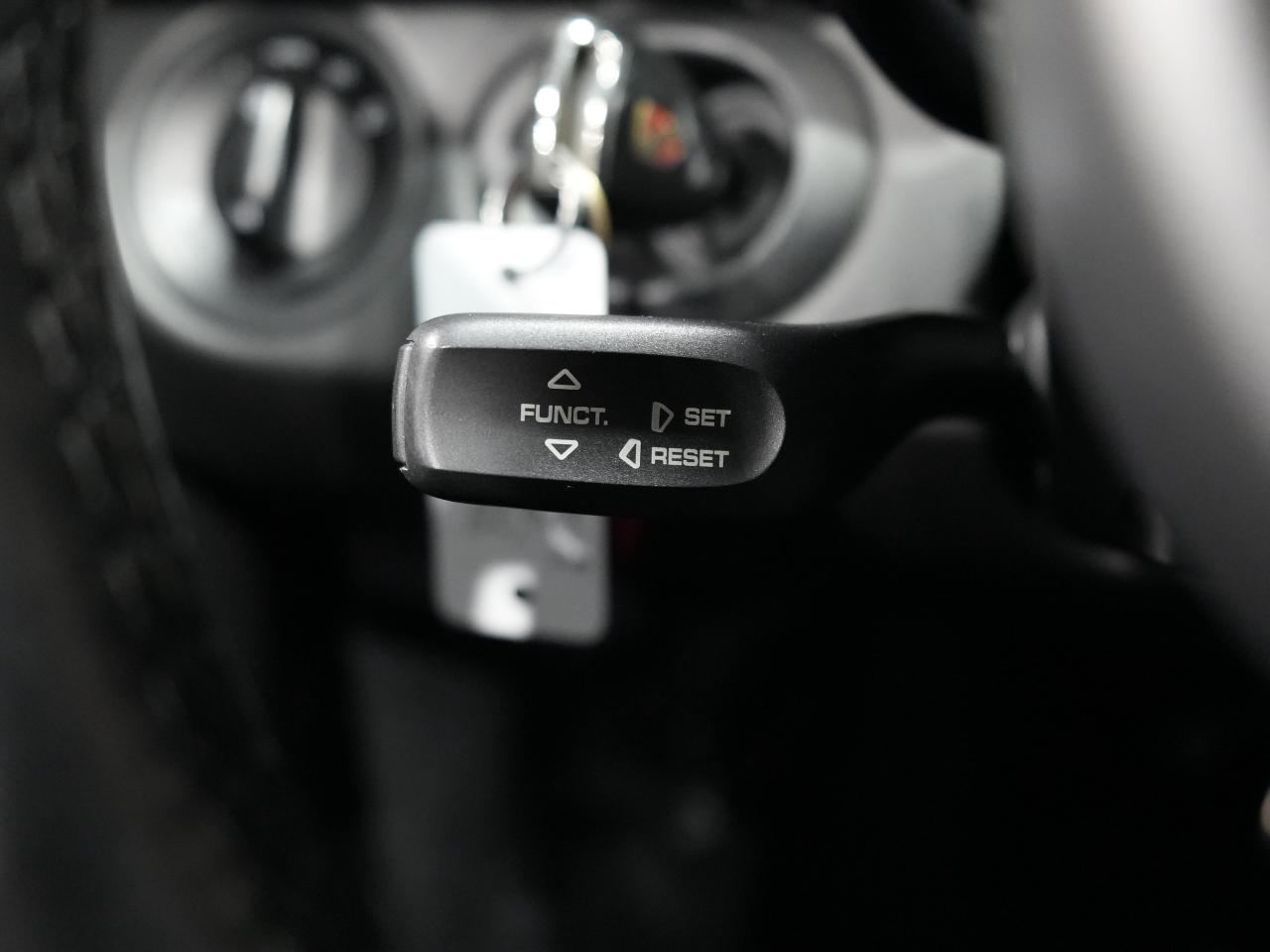 2010 Porsche 911 2dr Cabriolet Carrera 4S/NAV/BOSE/NO ACCIDENTS Photo