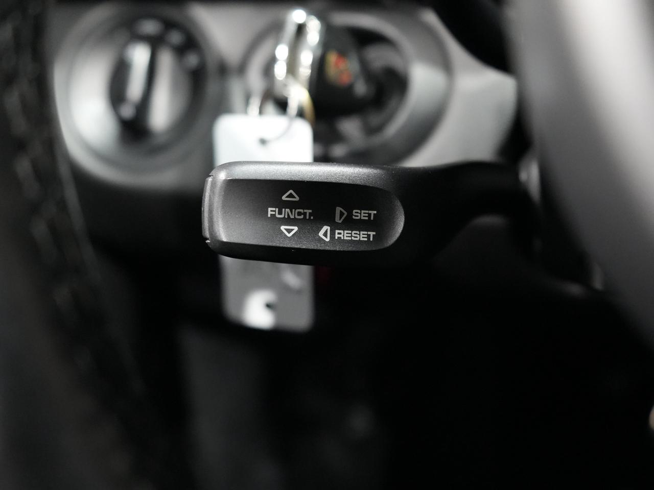 2010 Porsche 911 2dr Cabriolet Carrera 4S/NAV/BOSE/NO ACCIDENTS Photo