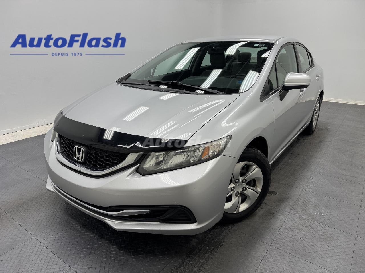 Used 2015 Honda Civic Sedan LX, BLUETOOTH, CAMERA, SIÈGES CHAUFFANTS for sale in Saint-Hubert, QC