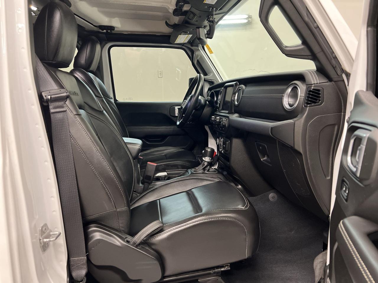 2022 Jeep Wrangler Unlimited SAHARA UNLIMTED 4X4 | HTD LEATHER | HARD TOP | NAV Photo