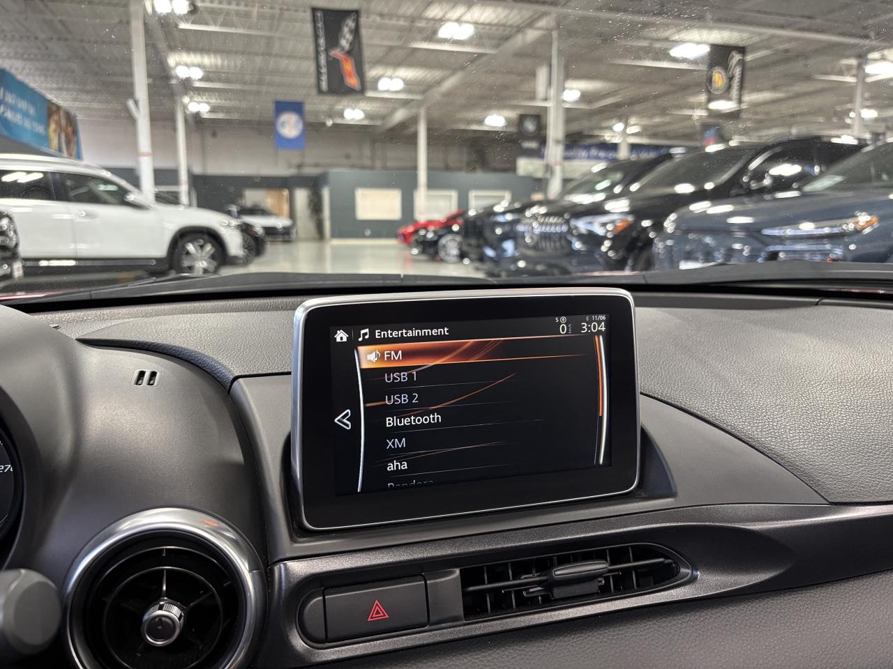 2017 Fiat 124 Spider Abarth|CONVERTIBLE|MANUAL|FRONTPPF|INTAKE|NAV|+++ - Photo #22