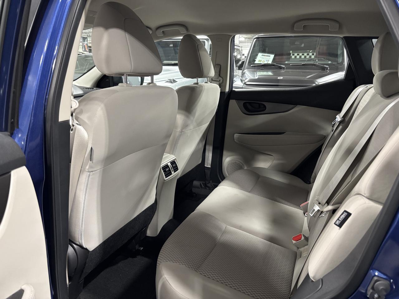 2023 Nissan Qashqai S AWD|CVT|HEATEDSEATS|BACKUPCAM|CREAMINTERIOR|+++ - Photo #6