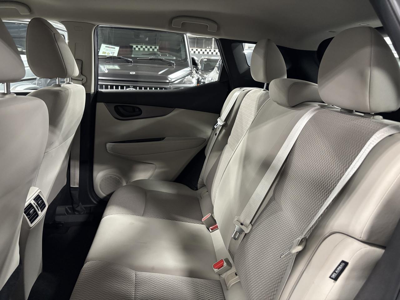 2023 Nissan Qashqai S AWD|CVT|HEATEDSEATS|BACKUPCAM|CREAMINTERIOR|+++ - Photo #7