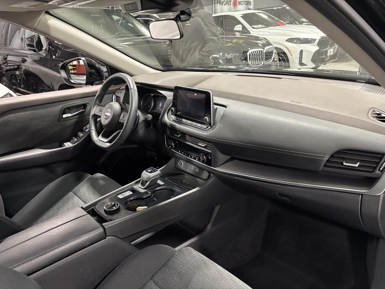 2023 Nissan Rogue SV AWD|MOONROOF|ALLOYS|360CAM|HEATEDSEATS|+++ - Photo #13