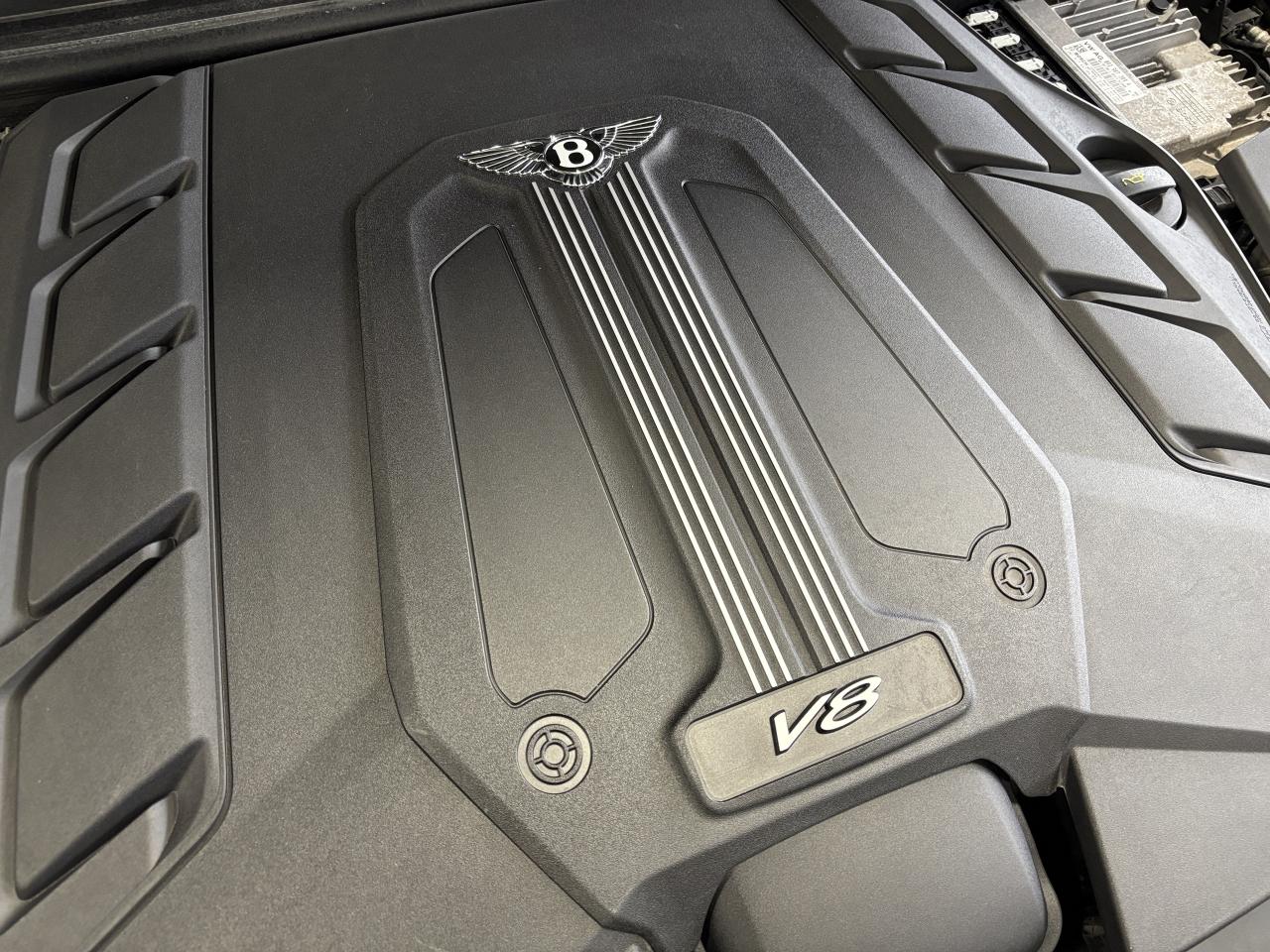2019 Bentley Bentayga V8 AWD | NO LUX TAX | NIGHT VISION | HEADS UP | + - Photo #5