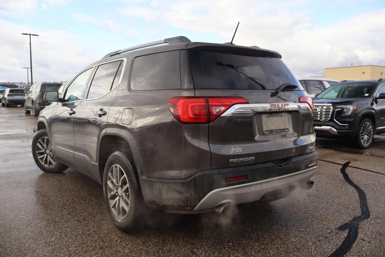 2019 GMC Acadia SLE | Heated Seats | Photo