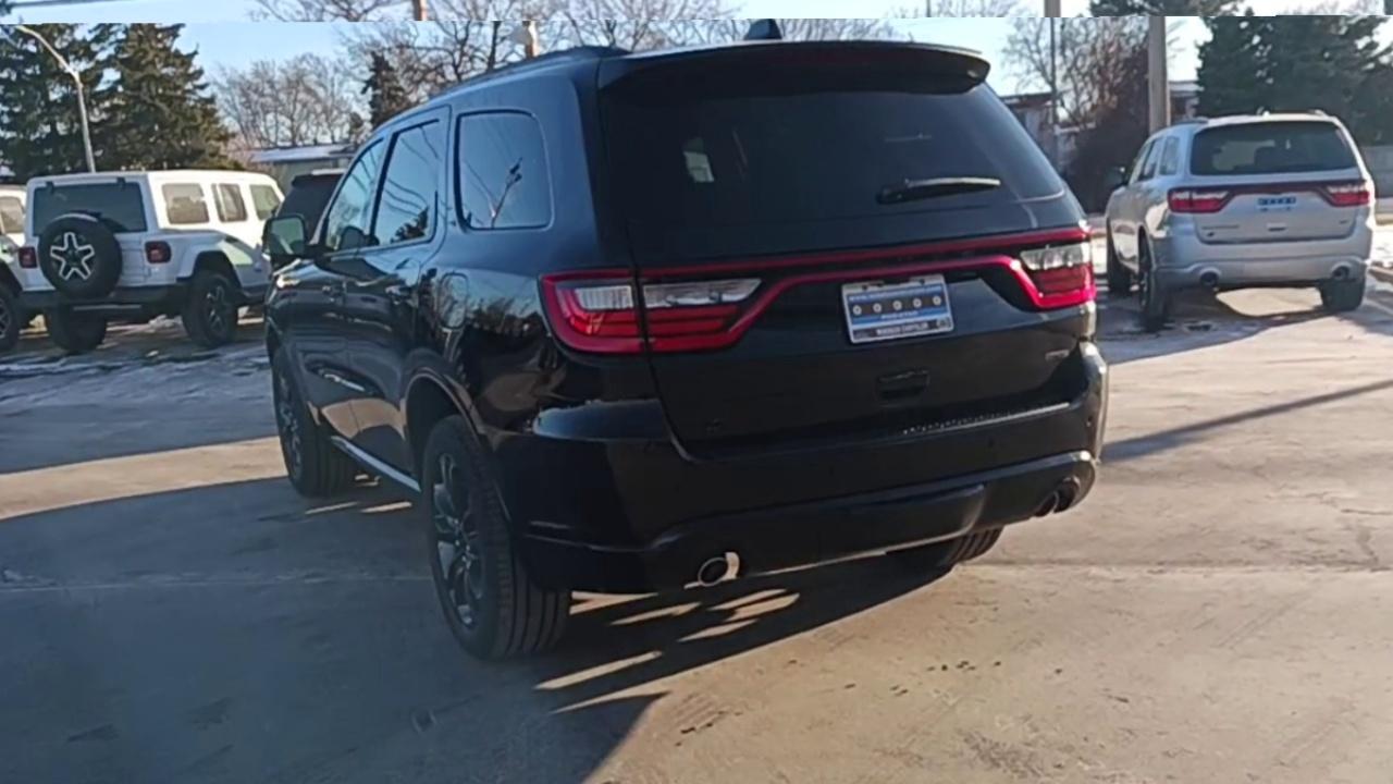 2025 Dodge Durango RMT START / HTD VENTILATED SEATS / BLACKTOP PKG Photo