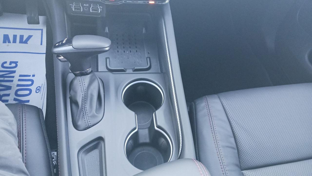 2025 Dodge Durango RMT START / HTD VENTILATED SEATS / BLACKTOP PKG Photo