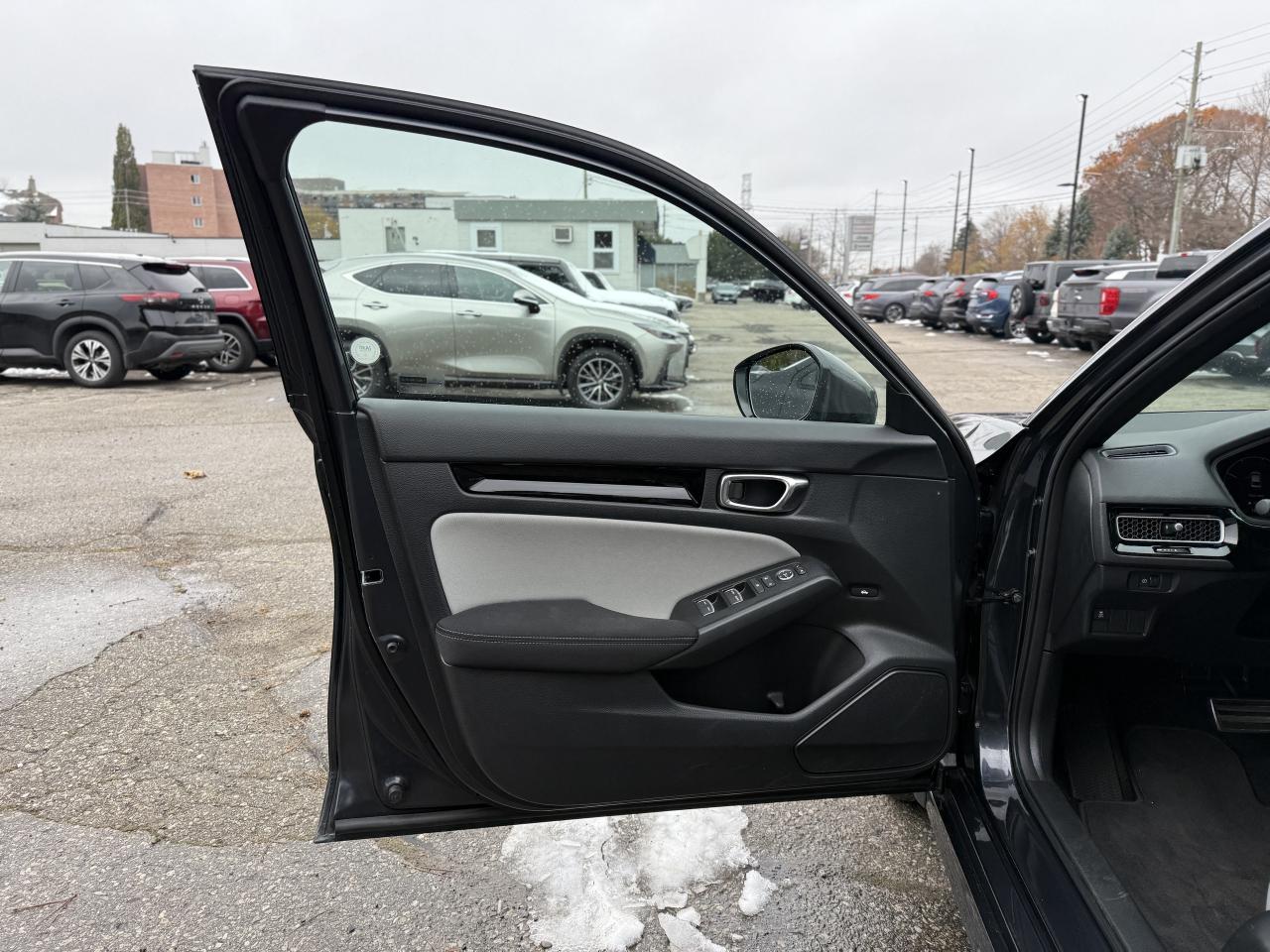 2025 Honda Civic Hybrid Sport eCVT | SUNROOF | BLUETOOTH | REMOTE START | Photo