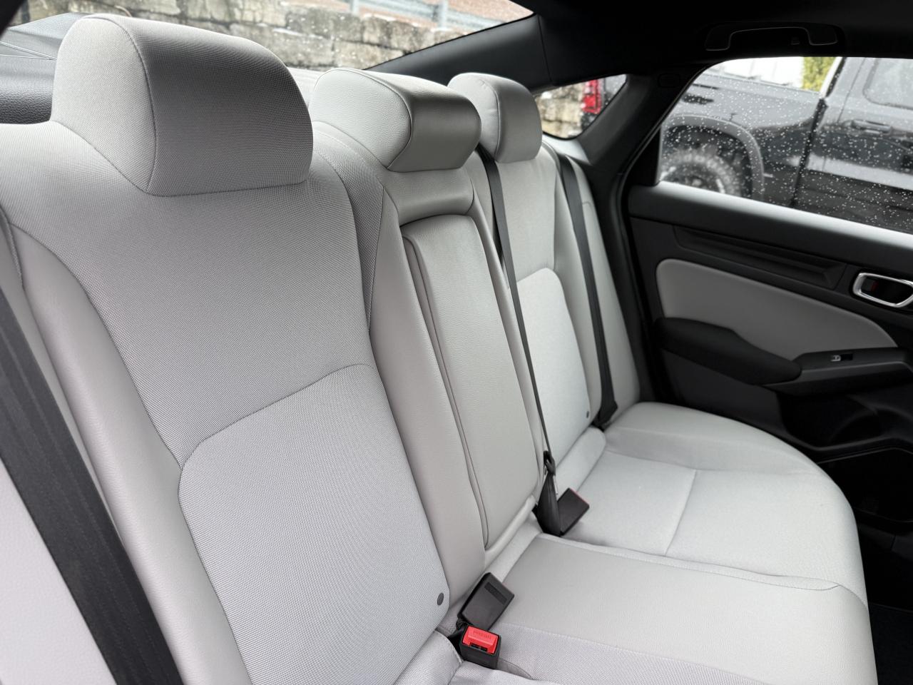 2025 Honda Civic Hybrid Sport eCVT | SUNROOF | BLUETOOTH | REMOTE START | Photo