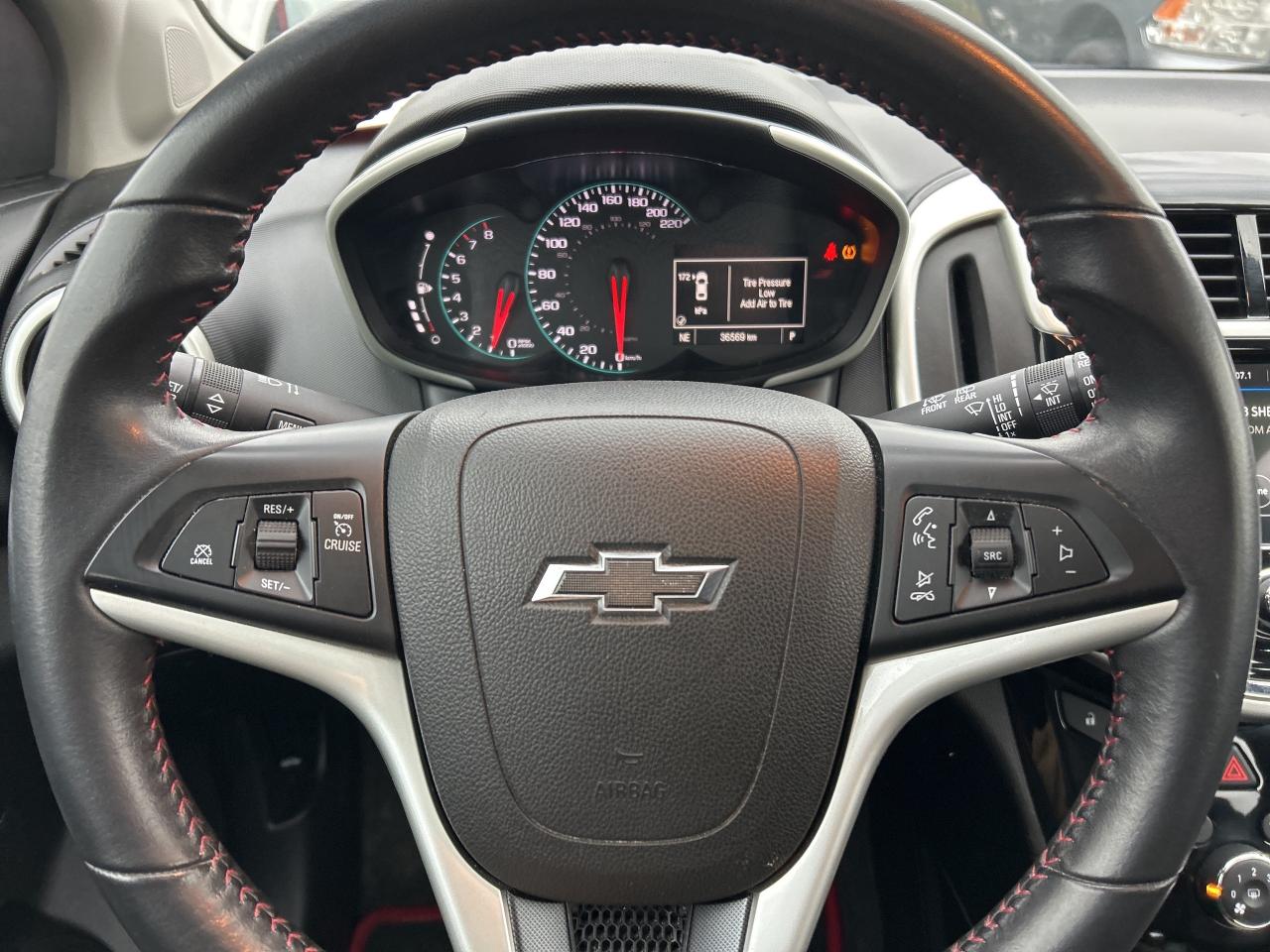 2018 Chevrolet Sonic LT, SUNROOF, REMOTE START, CLEAN CARFAX! - Photo #18