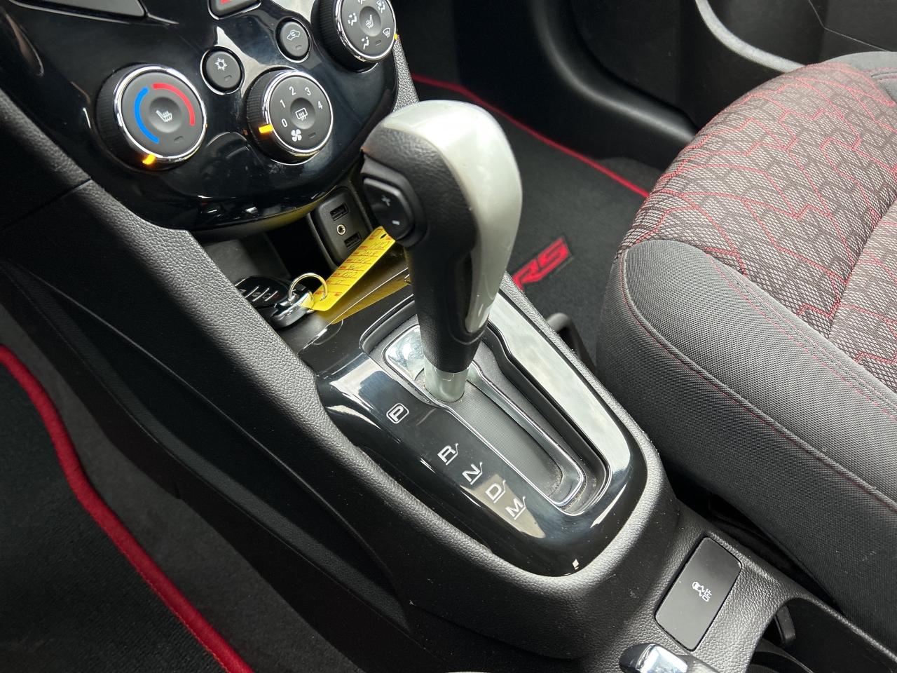 2018 Chevrolet Sonic LT, SUNROOF, REMOTE START, CLEAN CARFAX! - Photo #22