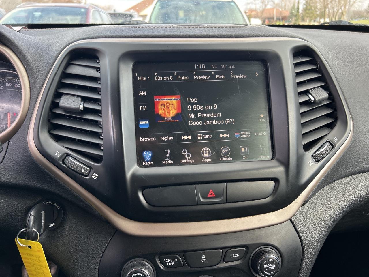 2018 Jeep Cherokee NORTH EDITION, CLEAN CARFAX, FRONT WHEEL DRIVE - Photo #18