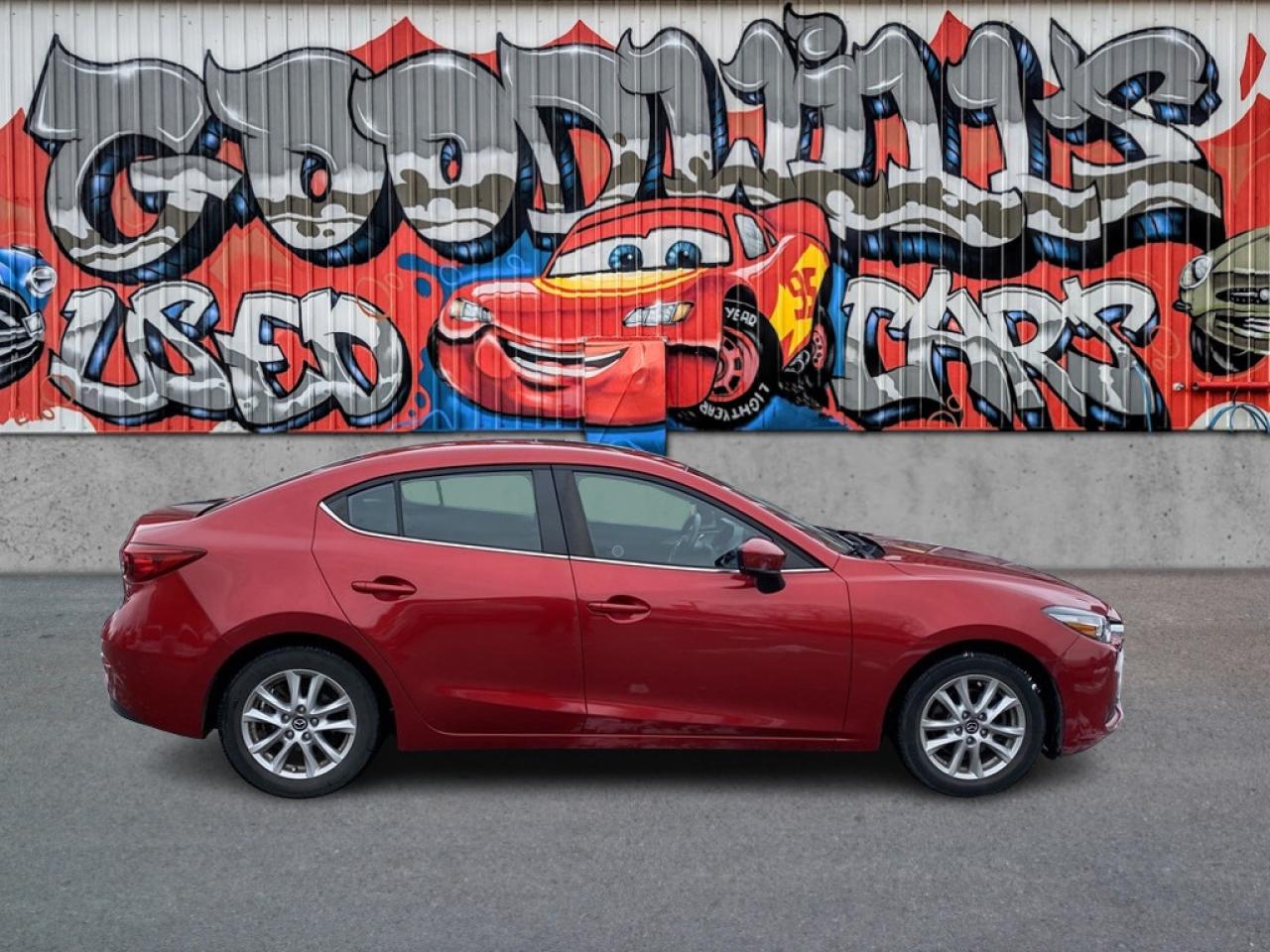 2018 Mazda MAZDA3 GS, SUNROOF, AUTO, HEATED CLOTH, CLEAN CARFAX! - Photo #1