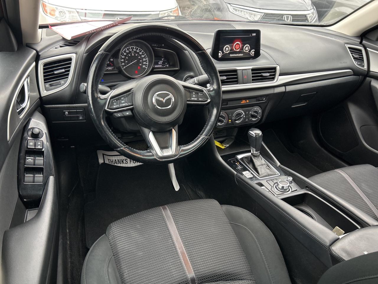 2018 Mazda MAZDA3 GS, SUNROOF, AUTO, HEATED CLOTH, CLEAN CARFAX! - Photo #15