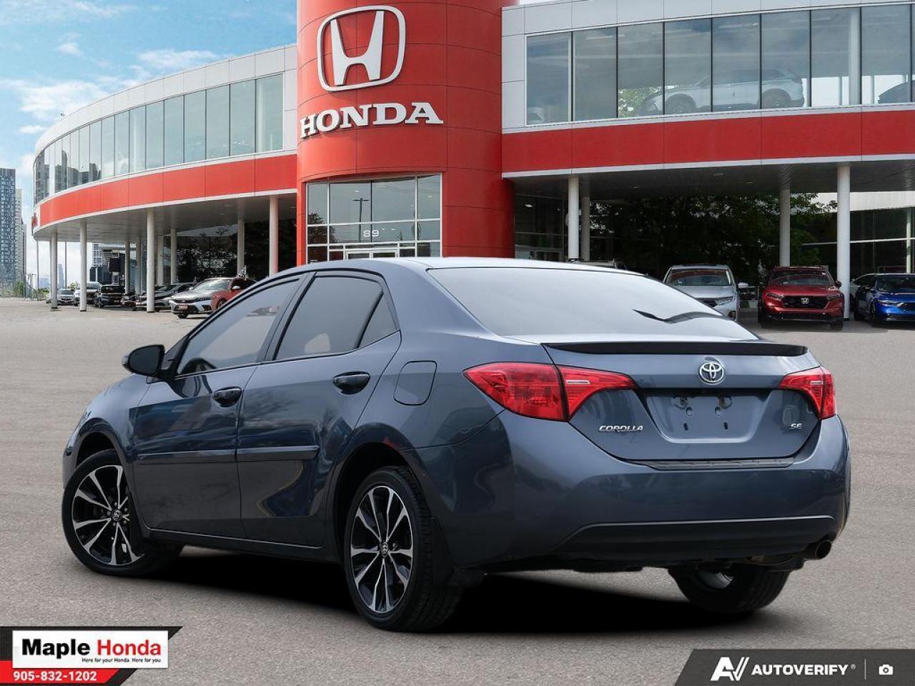 2018 Toyota Corolla Power Windows| Power Locks| Sunroof| Heated Seats| Photo3