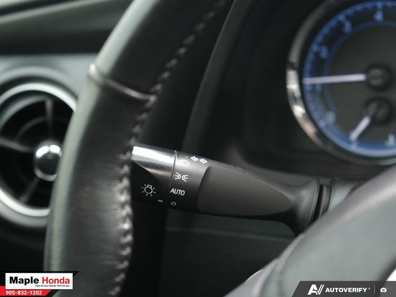 2018 Toyota Corolla Power Windows| Power Locks| Sunroof| Heated Seats| Photo