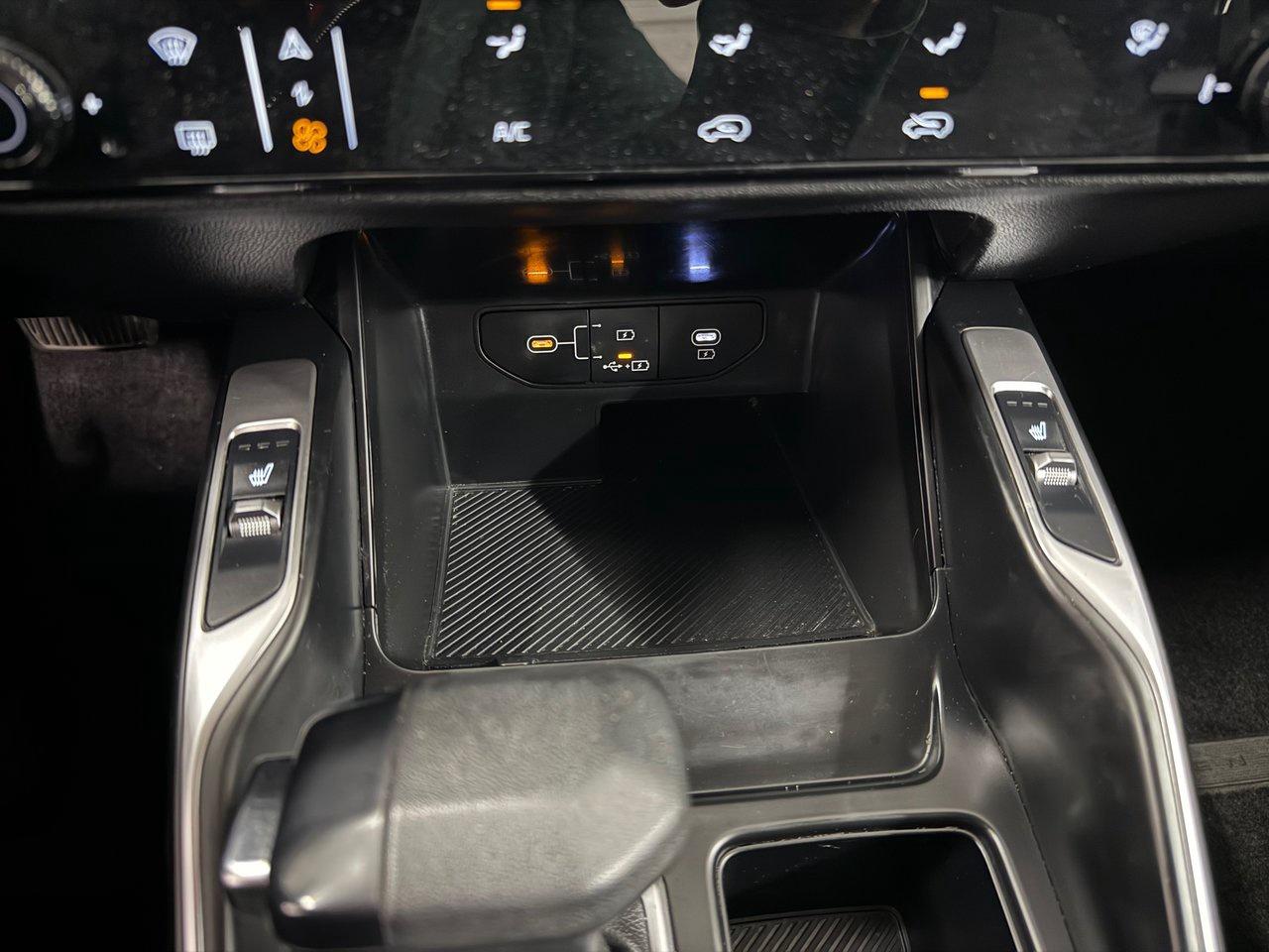 2025 Kia Sorento LX Photo