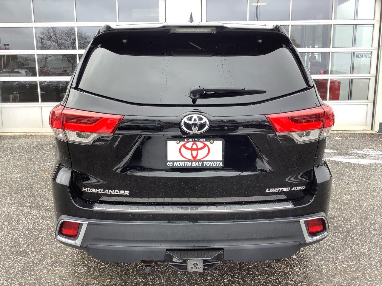 2018 Toyota Highlander LIMITED  Photo