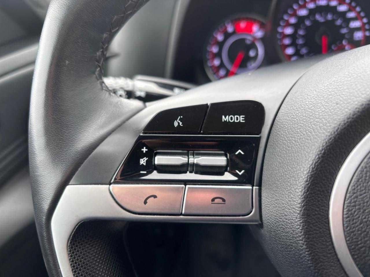 2023 Hyundai Elantra Preferred  -  Heated Seats Photo