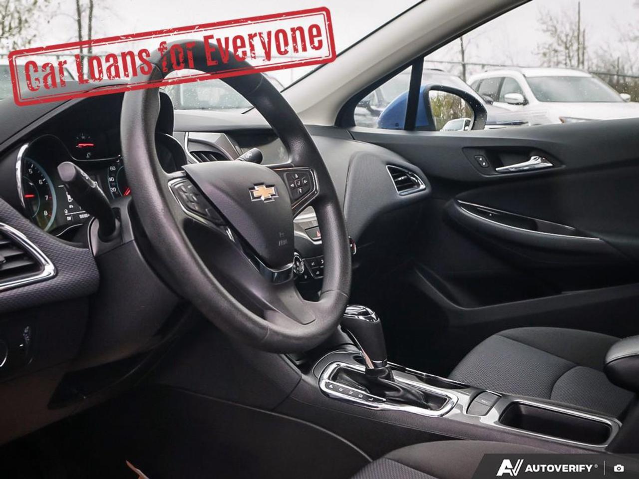 2018 Chevrolet Cruze LT Photo