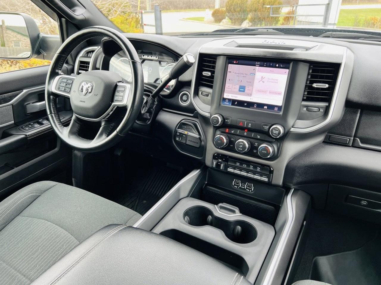 2022 RAM 3500 Big Horn Photo