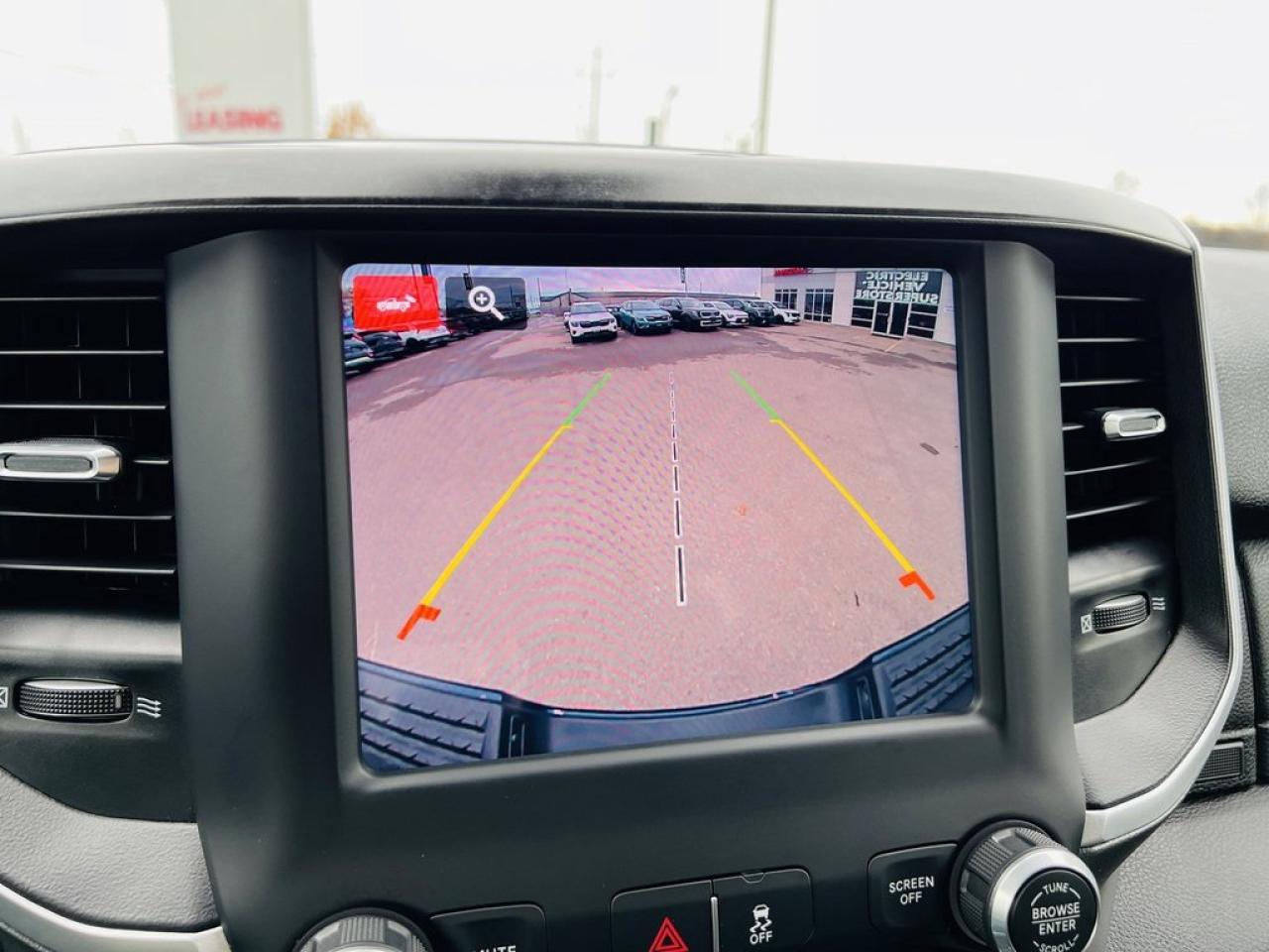 2022 RAM 3500 Big Horn Photo