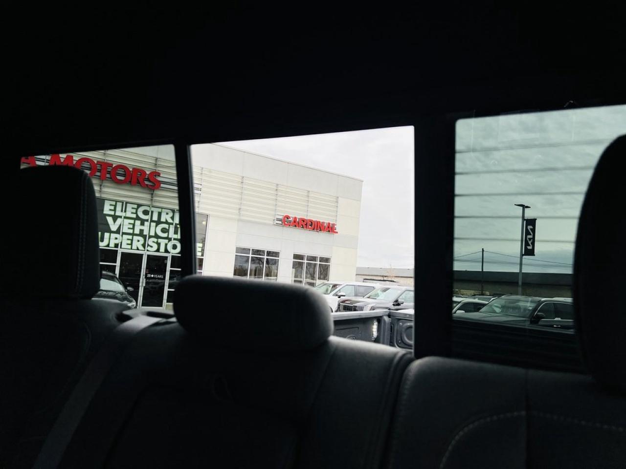 2022 RAM 3500 Big Horn Photo