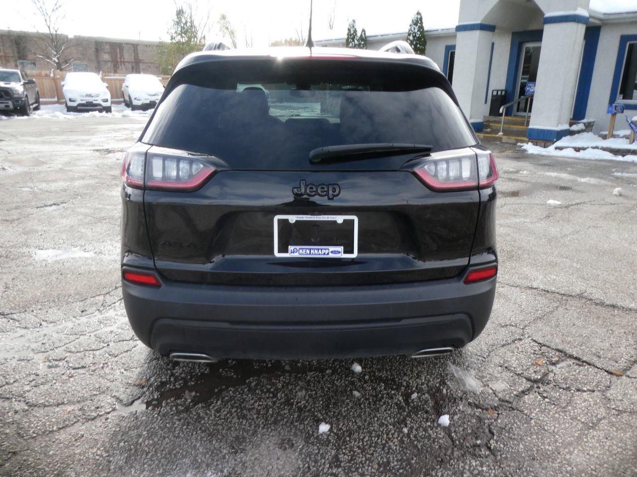 2022 Jeep Cherokee Latitude LUX Altitude Photo