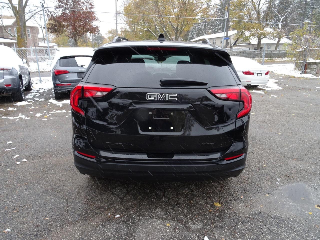 2021 GMC Terrain SLE - Photo #8