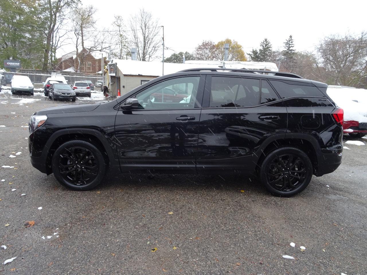 2021 GMC Terrain SLE - Photo #1