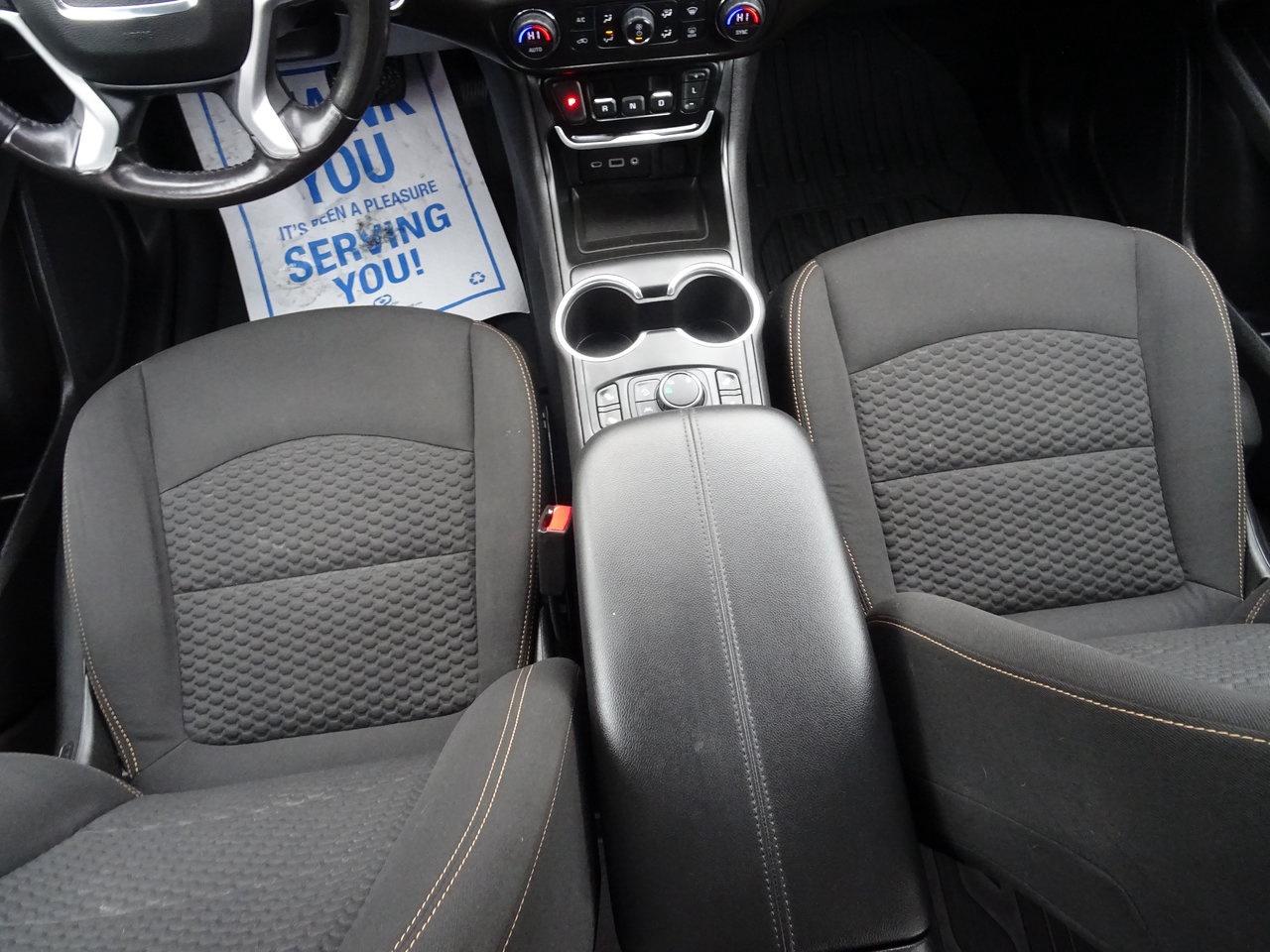 2021 GMC Terrain SLE - Photo #12