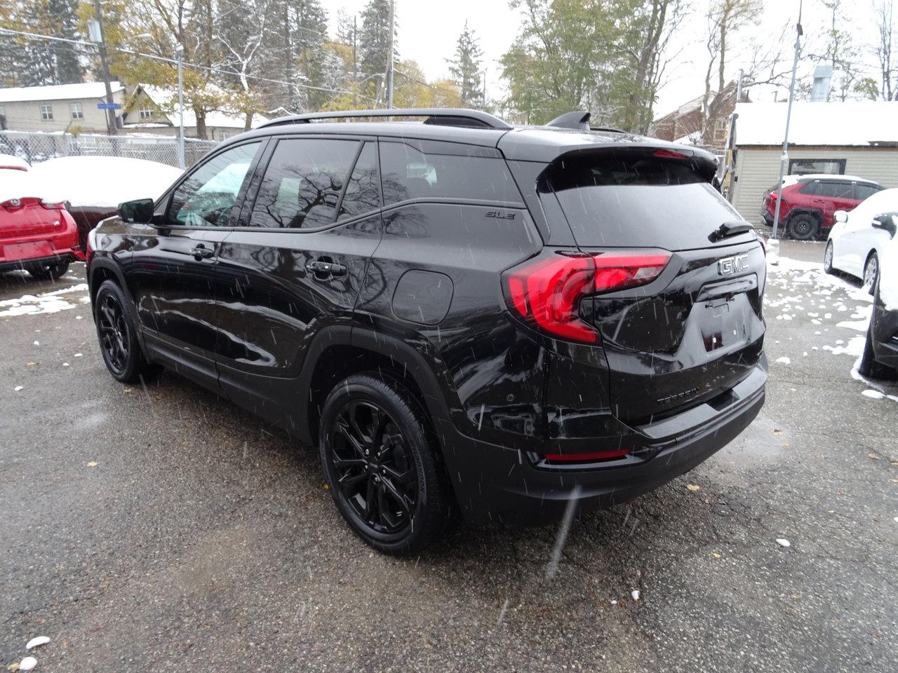 2021 GMC Terrain SLE - Photo #9
