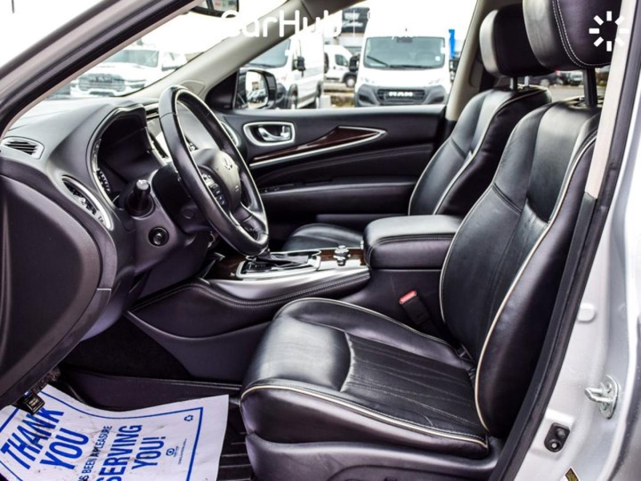 2019 Infiniti QX60 PURE AWD 7 Seater Pano Sunroof Heated and Ventilated front Seats Photo