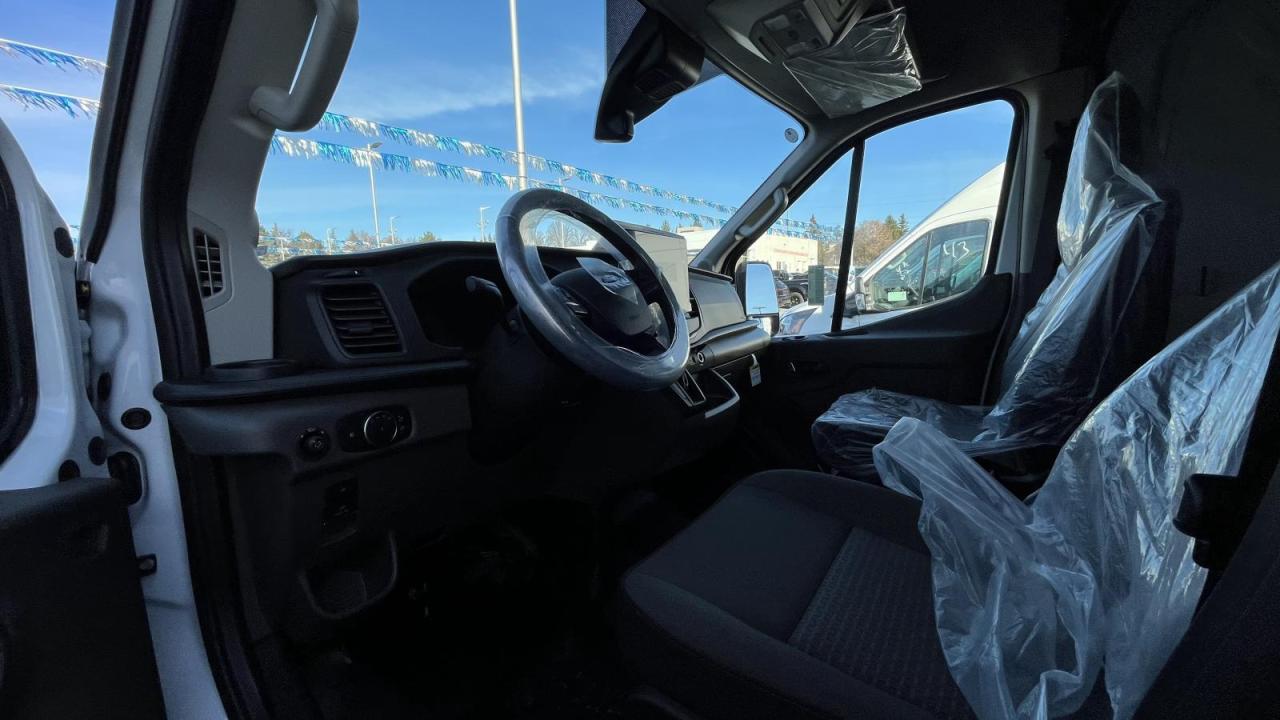 2026 Ford Transit Cargo Van BASE Photo2