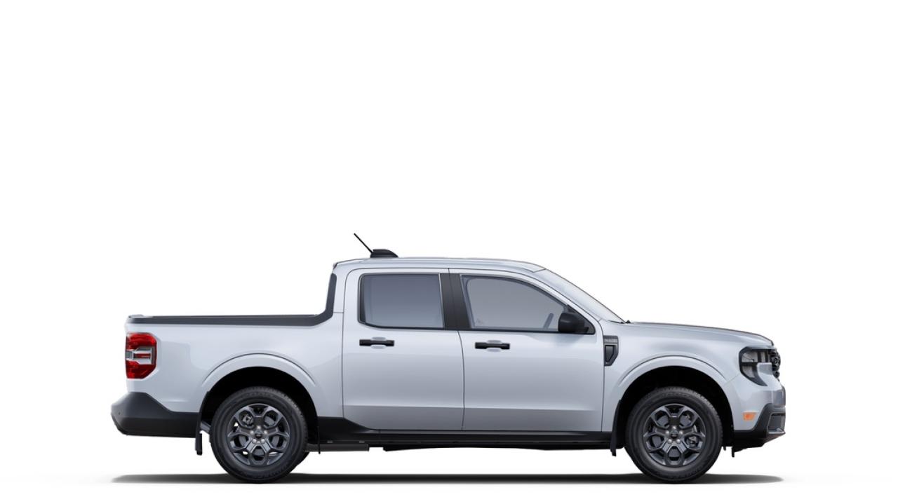 2025 Ford Maverick XLT Photo4