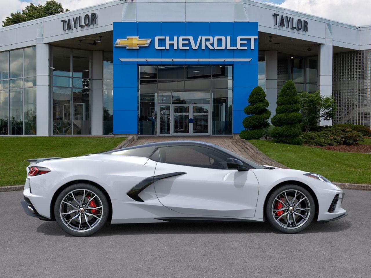 2025 Chevrolet Corvette 2LT Photo