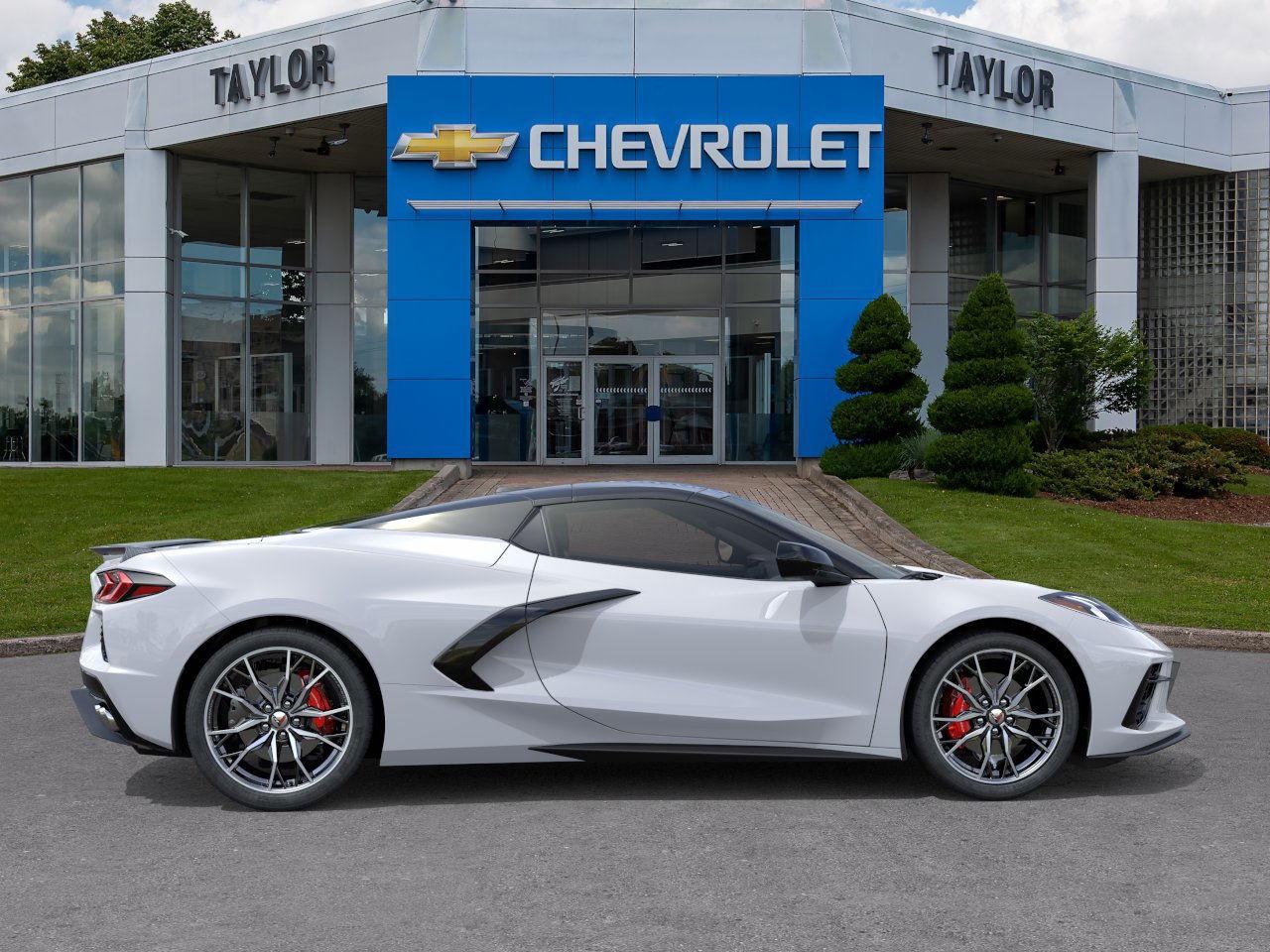 2025 Chevrolet Corvette 2LT Photo4
