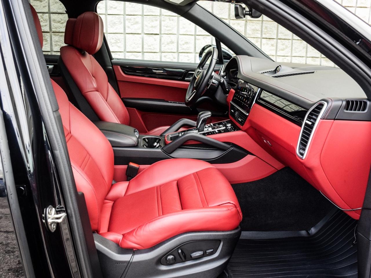 2022 Porsche Cayenne  Photo