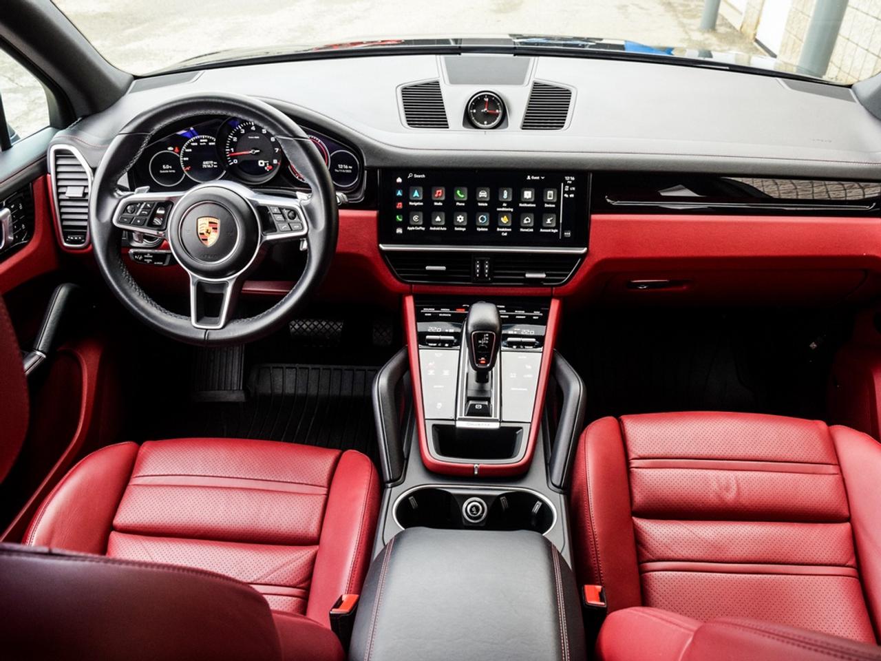 2022 Porsche Cayenne  Photo