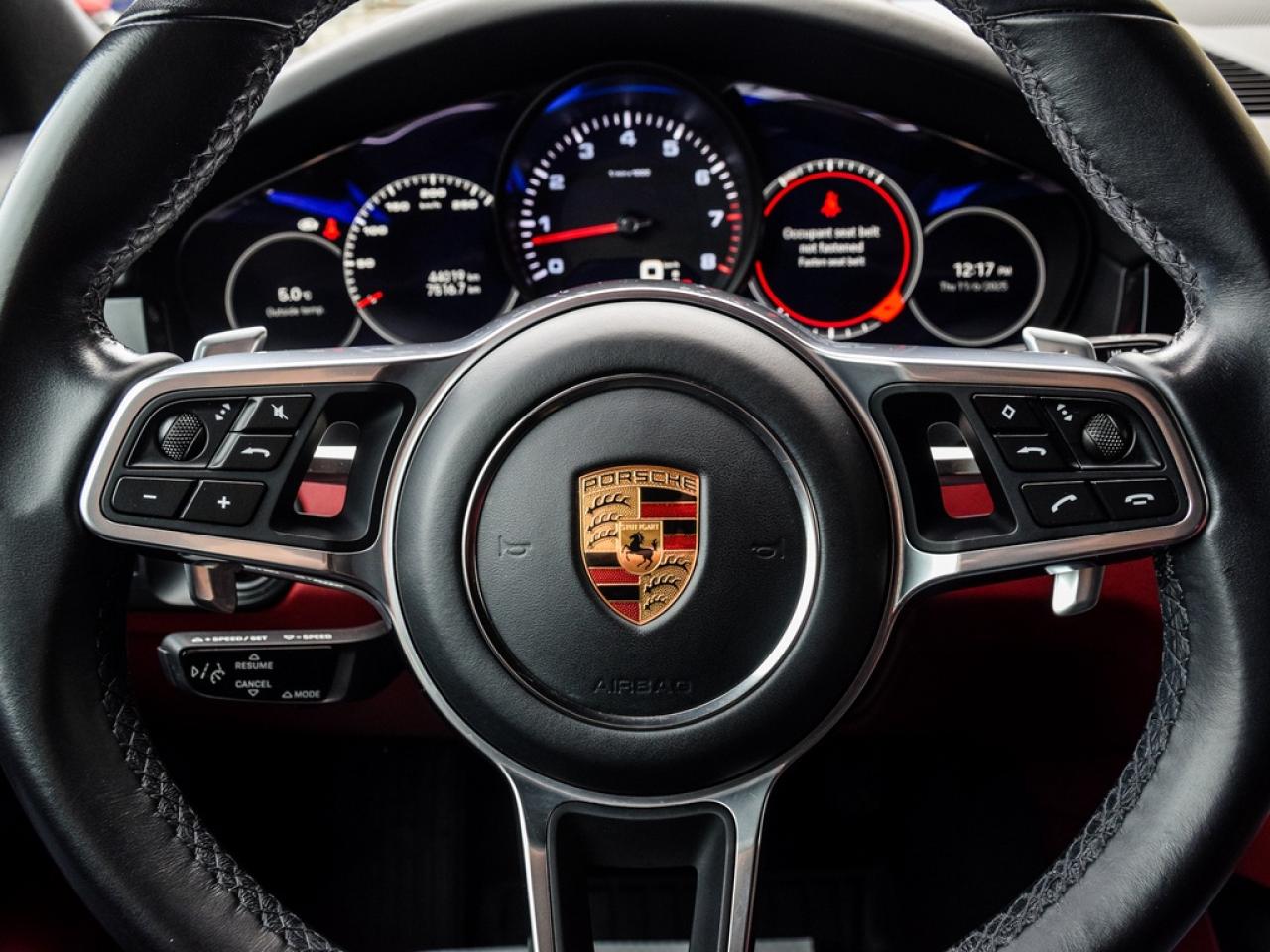 2022 Porsche Cayenne  Photo